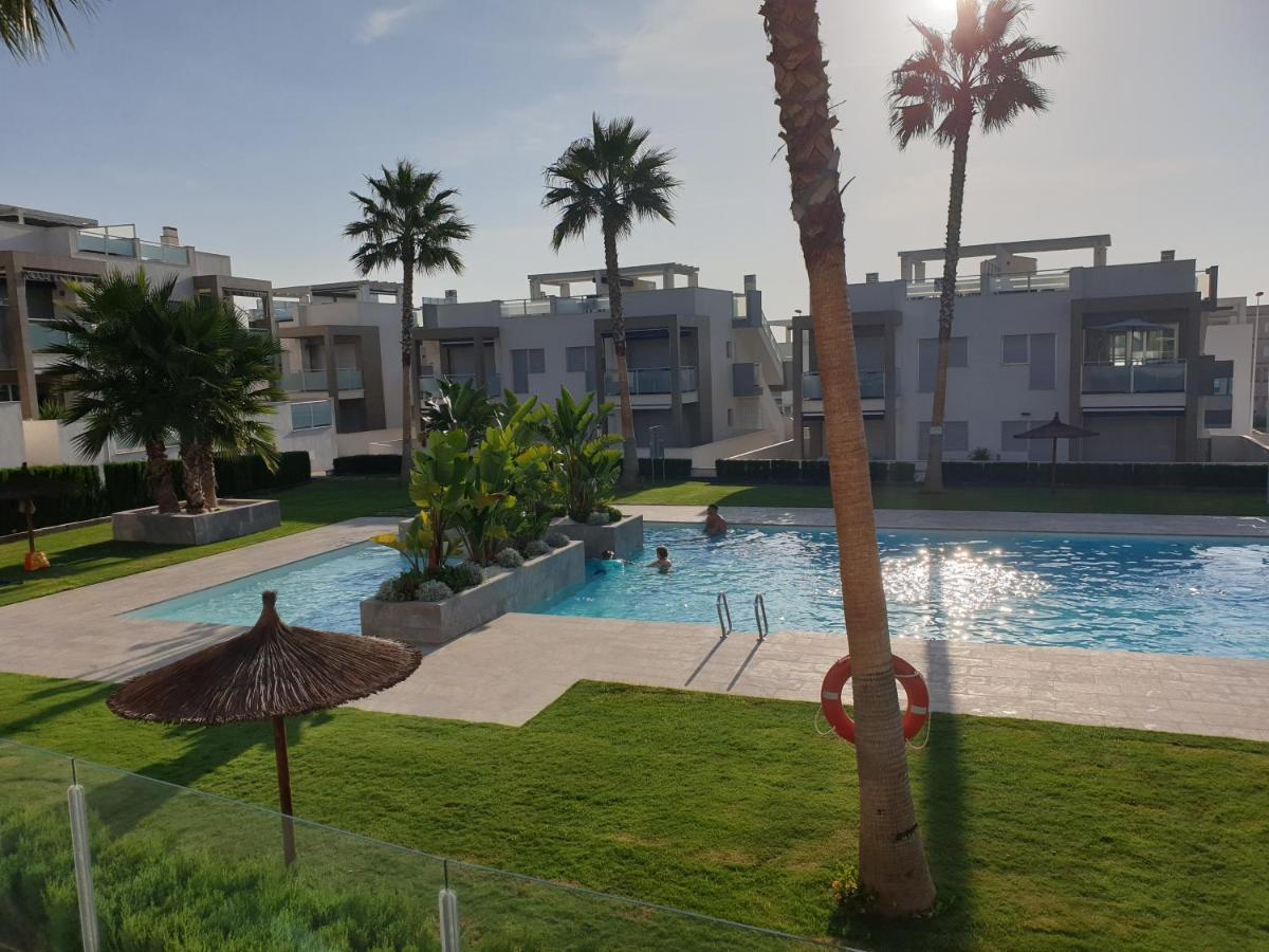 El Mirador Amelie Ground Floor Apartment In Torrevieja Punta Prima Wifi Pool And Close To Beach And Golf Екстериор снимка