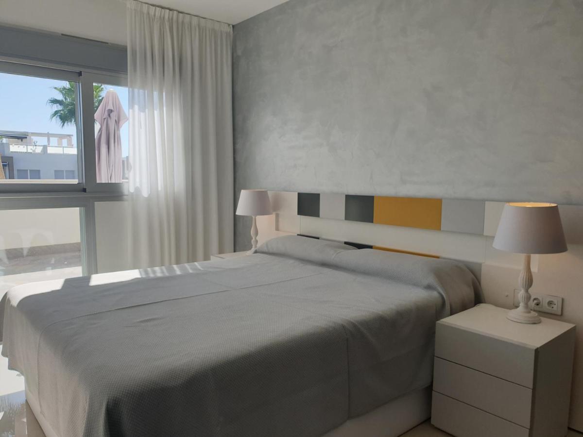 El Mirador Amelie Ground Floor Apartment In Torrevieja Punta Prima Wifi Pool And Close To Beach And Golf Екстериор снимка
